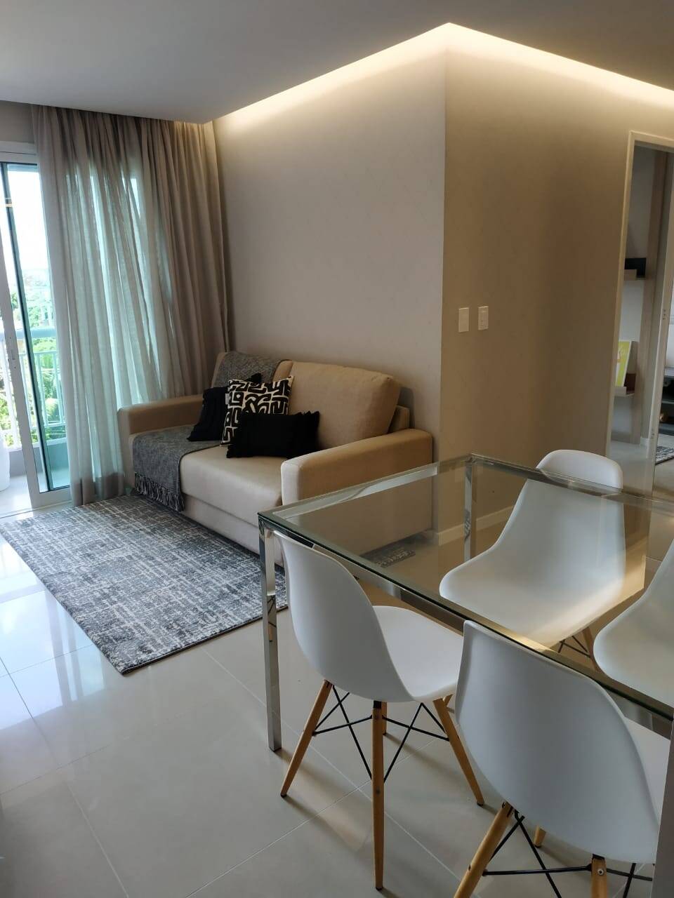 Apartamento à venda com 3 quartos, 75m² - Foto 12