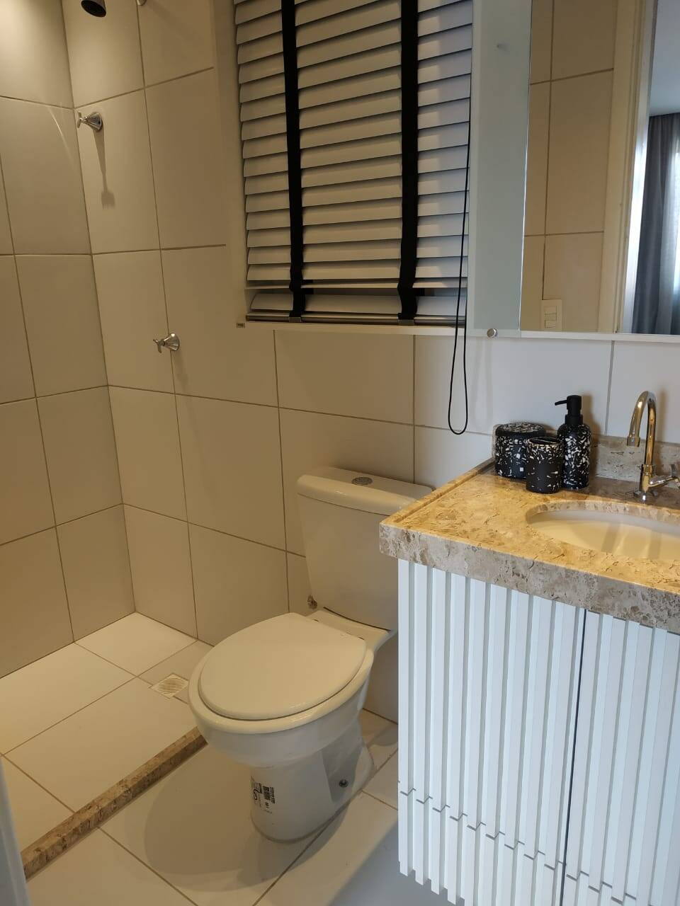 Apartamento à venda com 3 quartos, 75m² - Foto 22