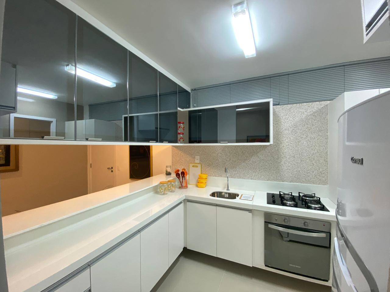 Apartamento à venda com 3 quartos, 78113m² - Foto 27