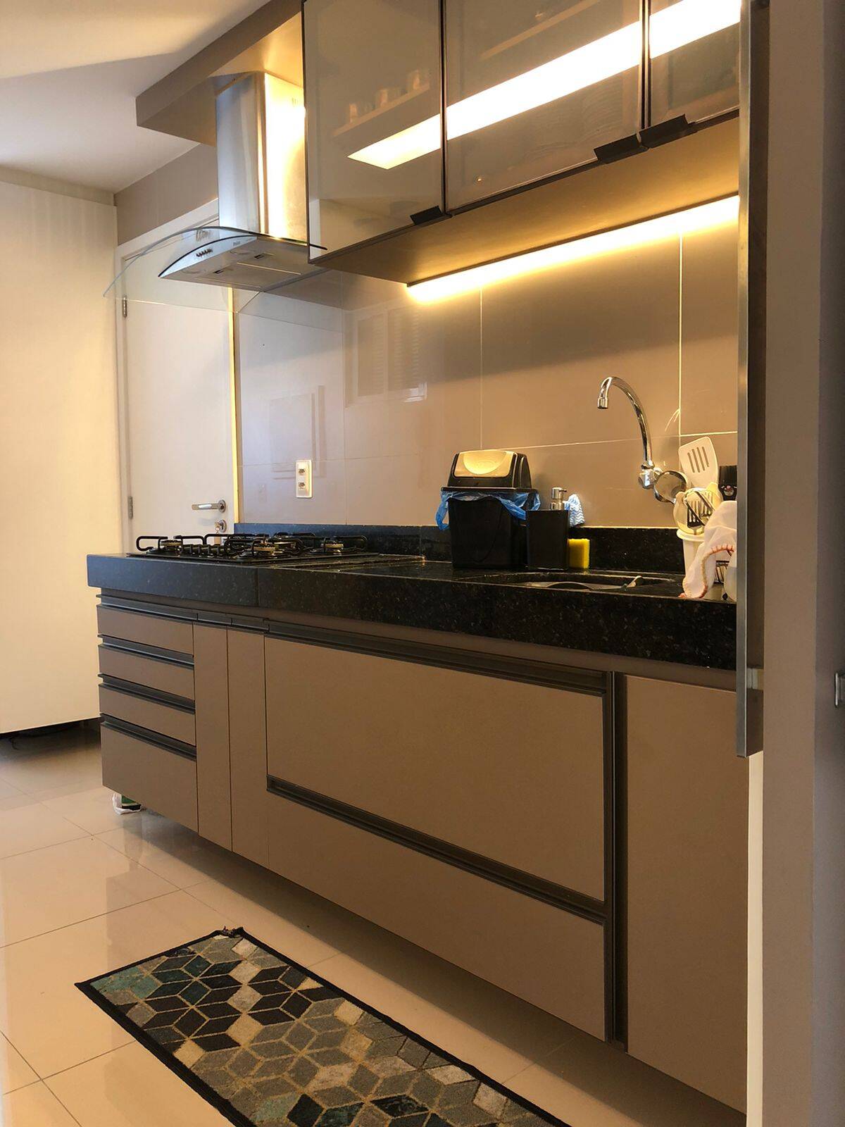 Apartamento à venda com 4 quartos, 152m² - Foto 9