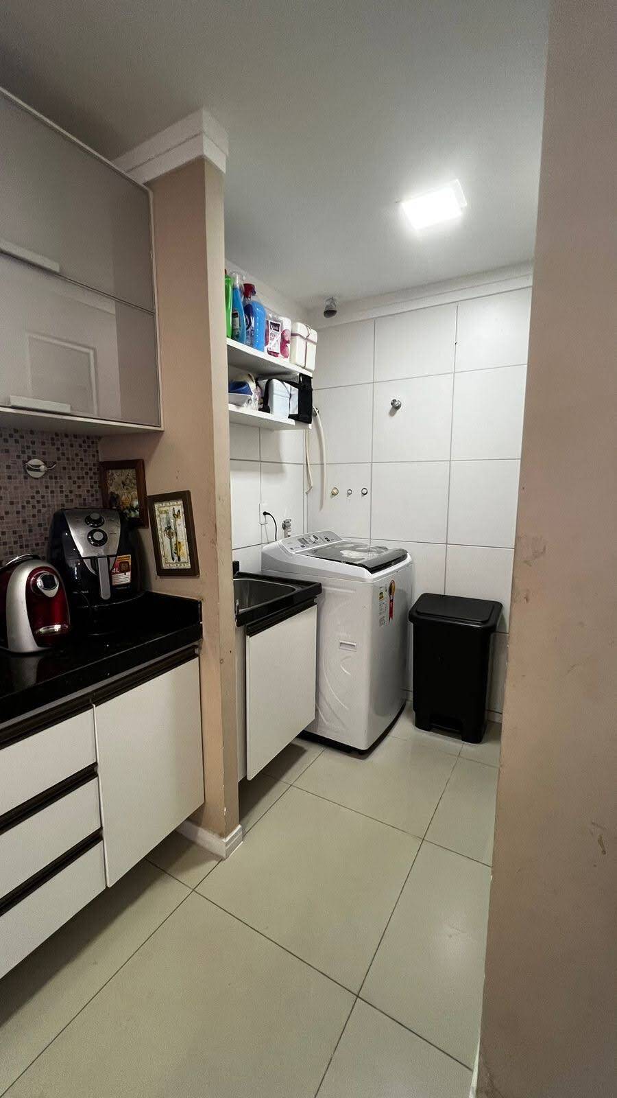 Apartamento à venda com 3 quartos, 94m² - Foto 28