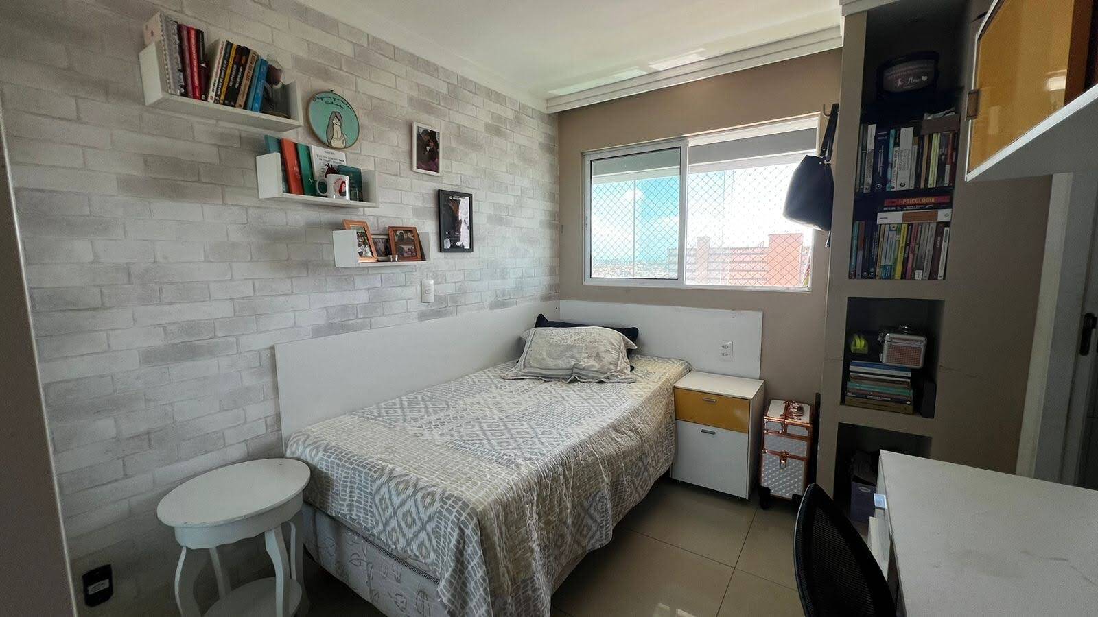 Apartamento à venda com 3 quartos, 94m² - Foto 35