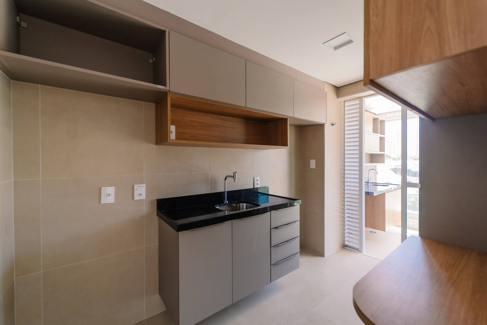 Apartamento à venda com 3 quartos, 112m² - Foto 13