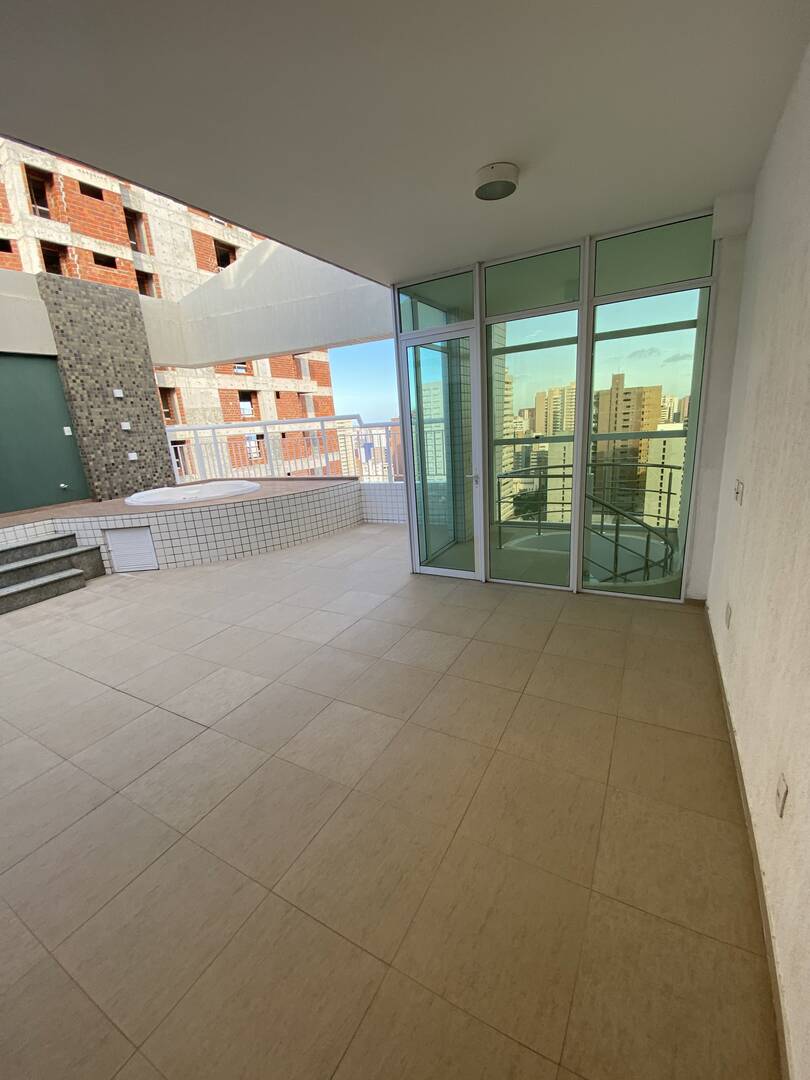 Apartamento à venda com 3 quartos, 122m² - Foto 3