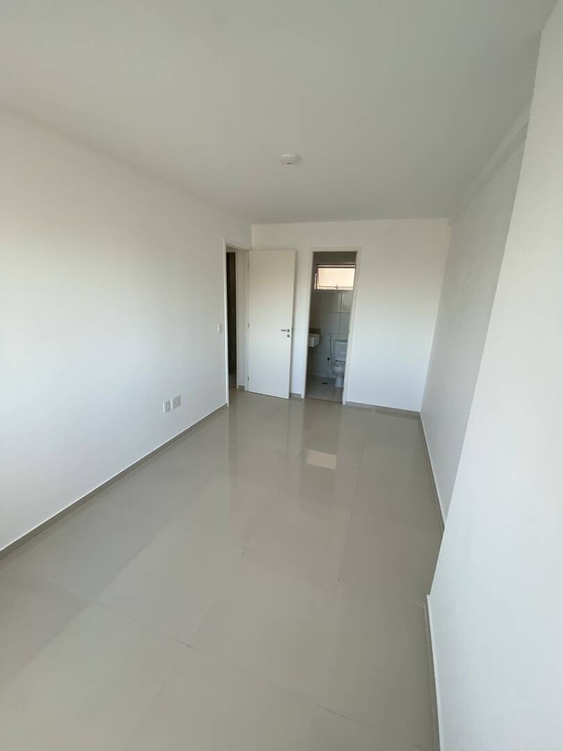 Apartamento à venda com 3 quartos, 122m² - Foto 6