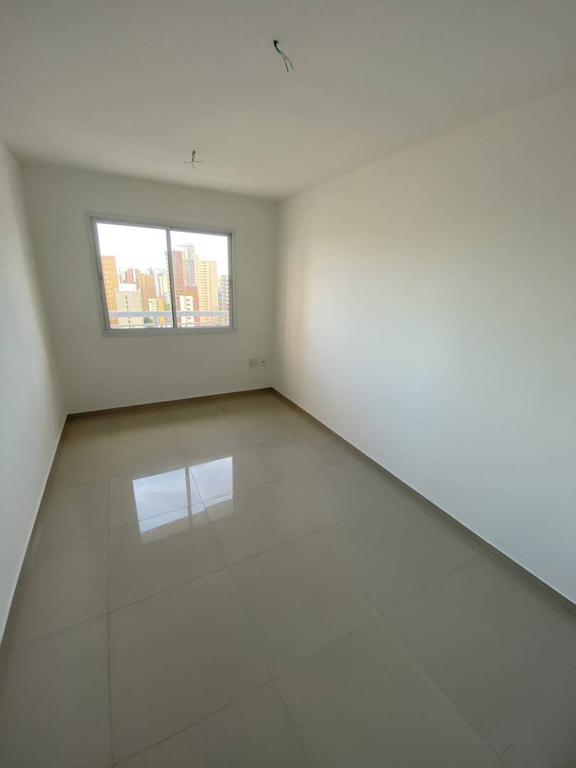 Apartamento à venda com 3 quartos, 122m² - Foto 7