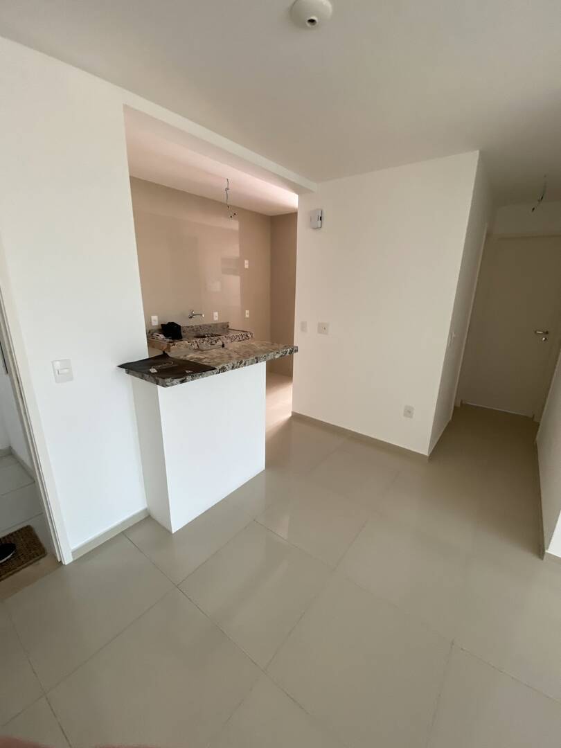 Apartamento à venda com 3 quartos, 122m² - Foto 9