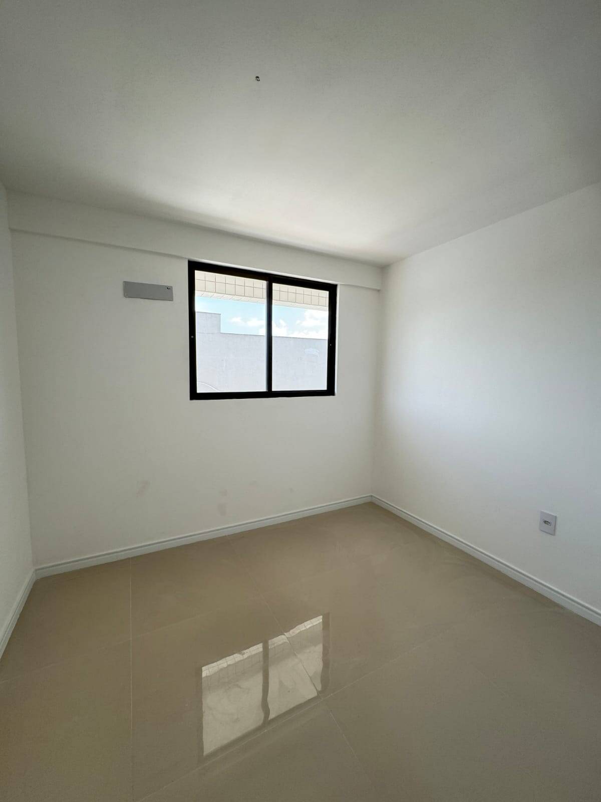 Apartamento à venda com 3 quartos, 83m² - Foto 23