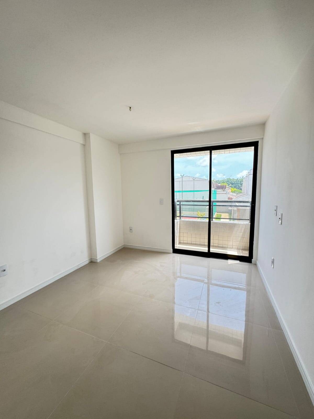 Apartamento à venda com 3 quartos, 83m² - Foto 33