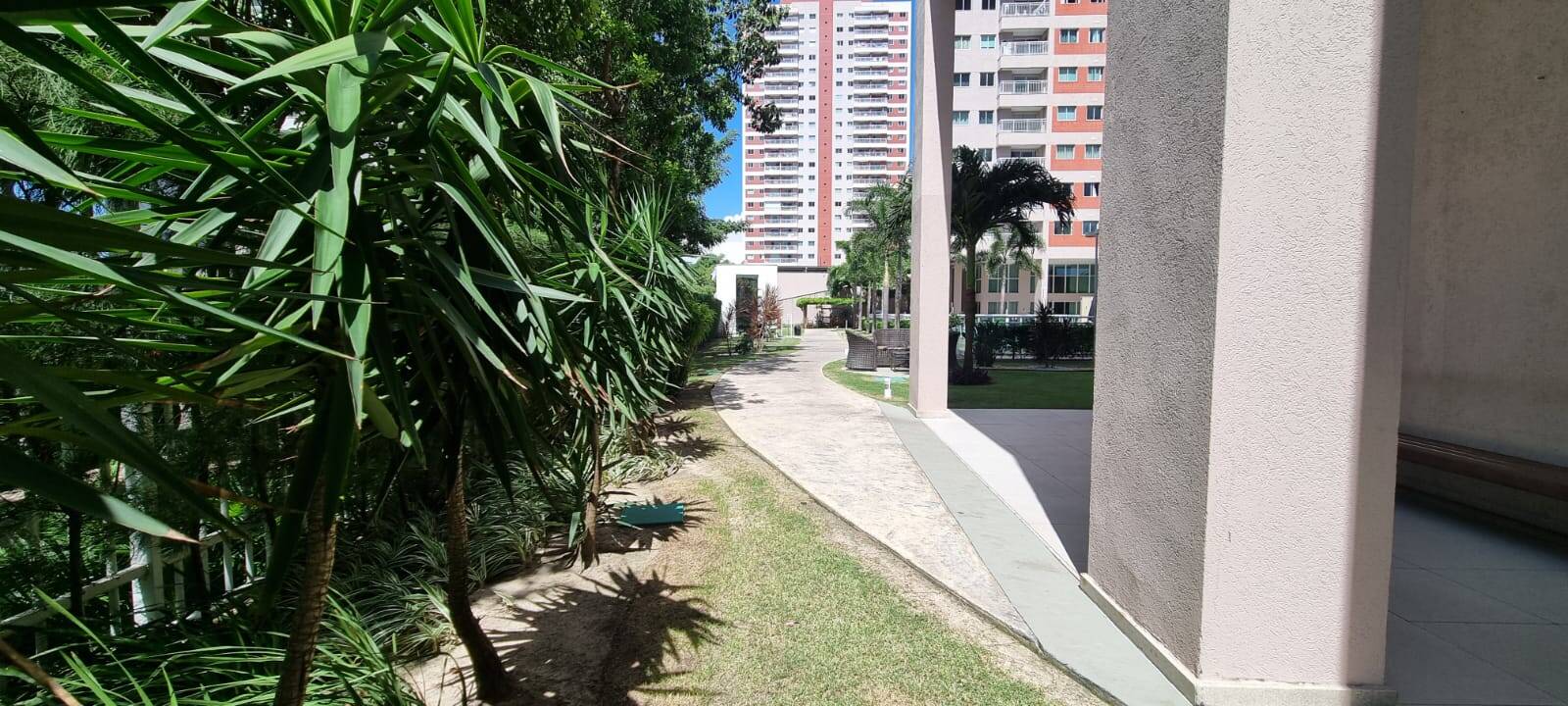 Apartamento à venda com 2 quartos, 64m² - Foto 22