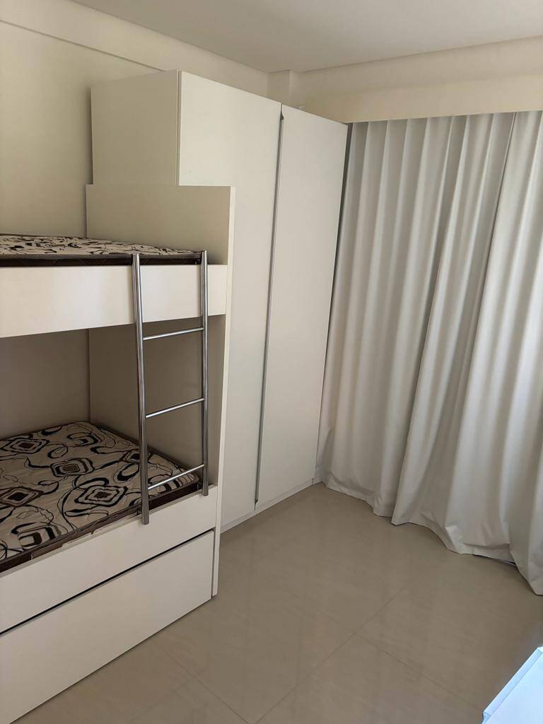 Apartamento à venda com 3 quartos, 81m² - Foto 25